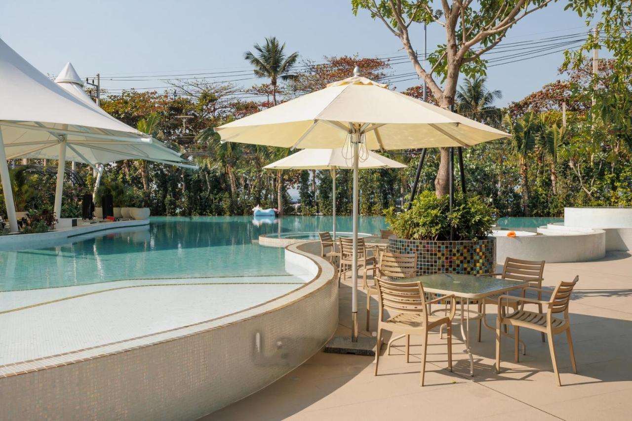 Luxury Sea View Room Beach Front Luxury Jomtien Beach Eksteriør billede